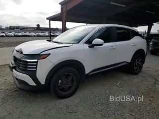 NISSAN KICKS SV