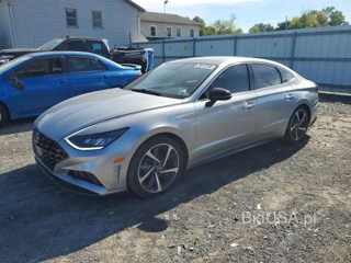 HYUNDAI SONATA SEL PLUS