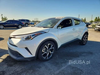 TOYOTA C-HR XLE