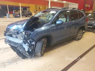 SUBARU FORESTER PREMIUM