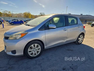 TOYOTA YARIS 5-DOOR LE