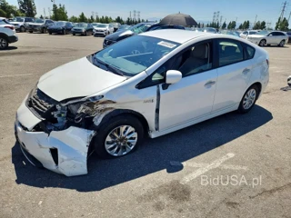 TOYOTA PRIUS PLUG-IN HYBRID BASE