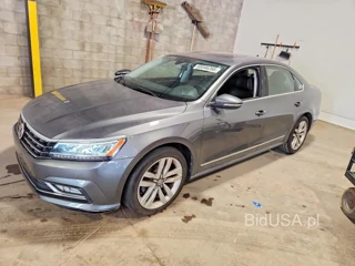 VOLKSWAGEN PASSAT SEL PREMIUM
