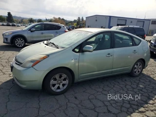 TOYOTA PRIUS BASE