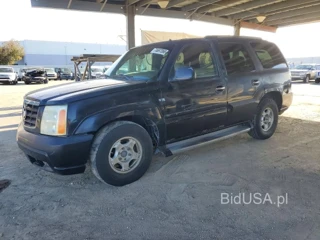 CADILLAC ESCALADE LUXURY