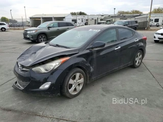 HYUNDAI ELANTRA GLS