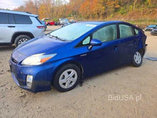 TOYOTA PRIUS IV