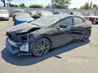 TOYOTA PRIUS XLE