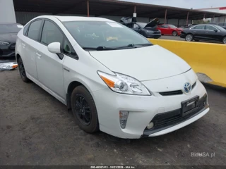 TOYOTA TOYOTA PRIUS TWO
