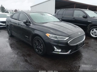 FORD FORD FUSION HYBRID TITANIUM