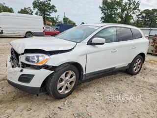 VOLVO XC60 3.2