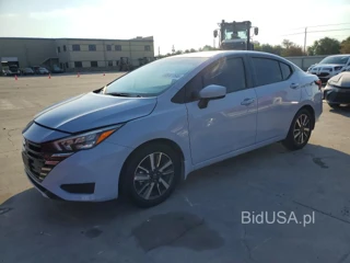 NISSAN VERSA SV