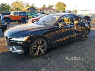 VOLVO S60 T8 RECHARGE INSCRIPTION