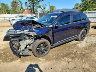 MITSUBISHI OUTLANDER SE