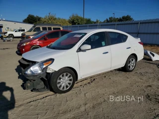 NISSAN VERSA SV