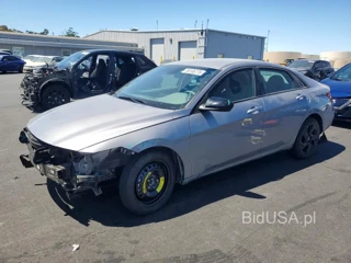 HYUNDAI ELANTRA SEL SPORT