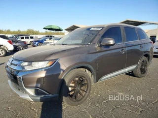 MITSUBISHI OUTLANDER SE
