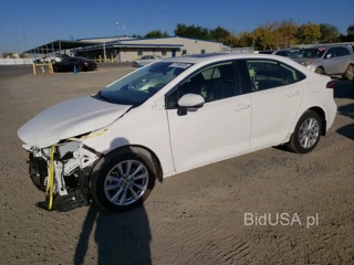 TOYOTA COROLLA HYBRID XLE