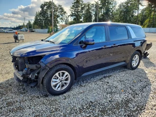 KIA CARNIVAL LX