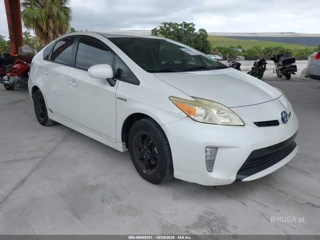 TOYOTA TOYOTA PRIUS THREE