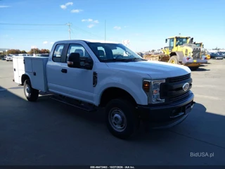 FORD FORD F-250 XL