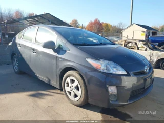 TOYOTA TOYOTA PRIUS III