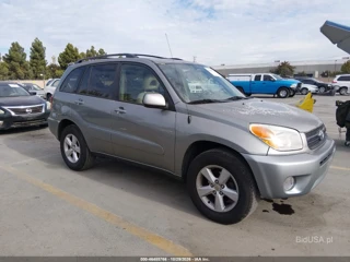 TOYOTA TOYOTA RAV4