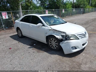 TOYOTA TOYOTA CAMRY XLE