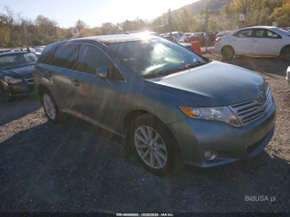 TOYOTA TOYOTA VENZA LE