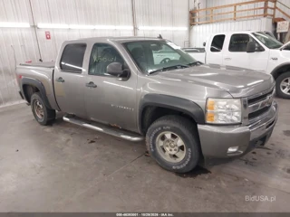 CHEVROLET CHEVROLET SILVERADO 1500 LT
