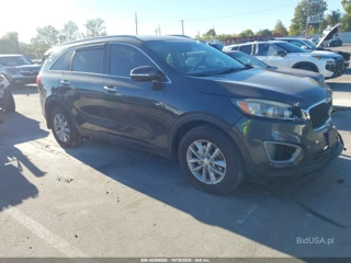 KIA KIA SORENTO 2.4L LX
