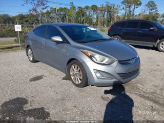 HYUNDAI HYUNDAI ELANTRA SE