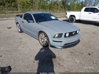FORD FORD MUSTANG GT DELUXE/GT PREMIUM