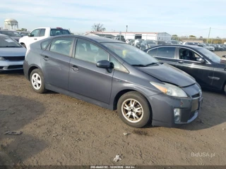 TOYOTA TOYOTA PRIUS FOUR