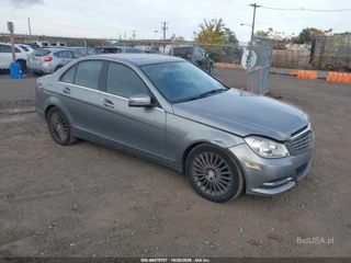 MERCEDES-BENZ MERCEDES-BENZ C 300 LUXURY 4MATIC