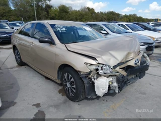 TOYOTA TOYOTA CAMRY LE