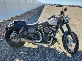 HARLEY-DAVIDSON FXDB DYNA STREET BOB