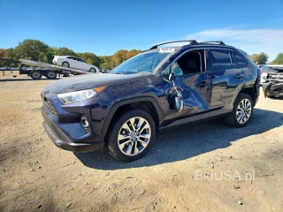 TOYOTA RAV4 XLE PREMIUM