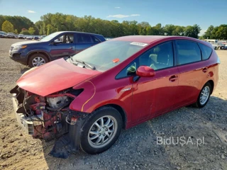 TOYOTA PRIUS V THREE