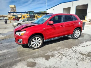 MITSUBISHI OUTLANDER SPORT ES