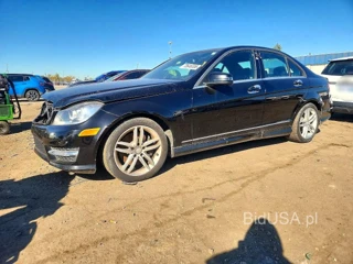 MERCEDES-BENZ C 300 4MATIC