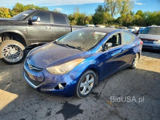 HYUNDAI ELANTRA GLS