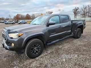 TOYOTA TACOMA SR5 V6