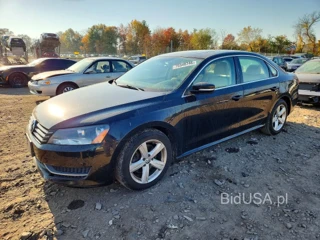 VOLKSWAGEN PASSAT SE