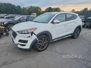 HYUNDAI TUCSON SEL