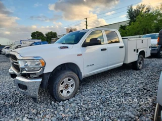RAM 2500 TRADESMAN