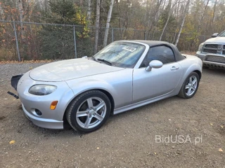 MAZDA MX-5 MIATA