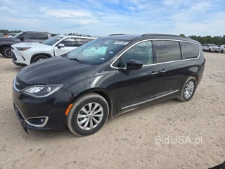 CHRYSLER PACIFICA TOURING L
