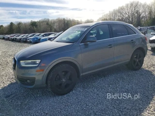 AUDI Q3 PREMIUM PLUS