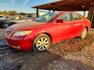 TOYOTA CAMRY XLE V6